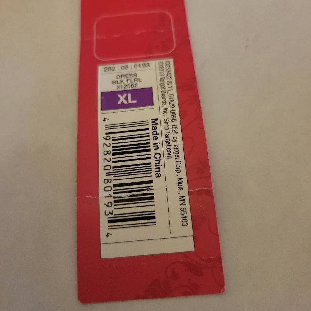 Nwt Xhilaration Sleeveless Floral Black Dress Size Xl — image 5 of 8